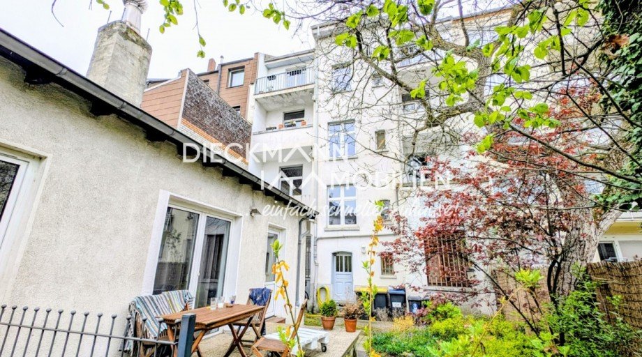 Titelbild Mehrfamilienhaus Duisburg