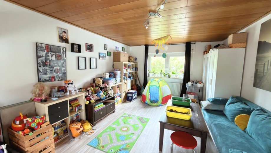 Spielzimmer Doppelhaush�lfte Menden