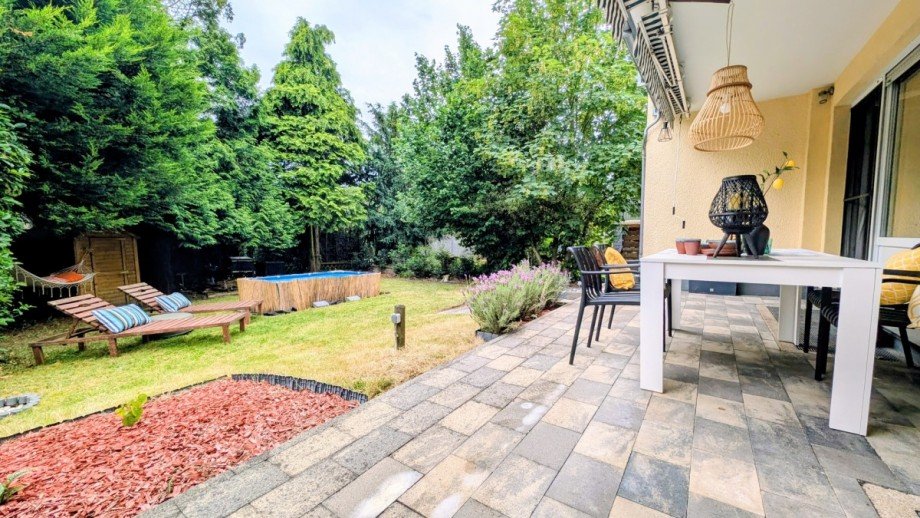 Terrasse Erdgeschosswohnung Moers / Vennikel