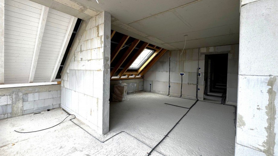 Wohnbereich und Balkon Stand 09/26 Etagenwohnung D�sseldorf