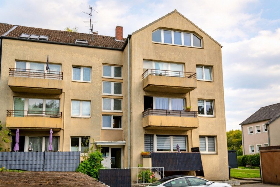 Vorderansicht Etagenwohnung Duisburg