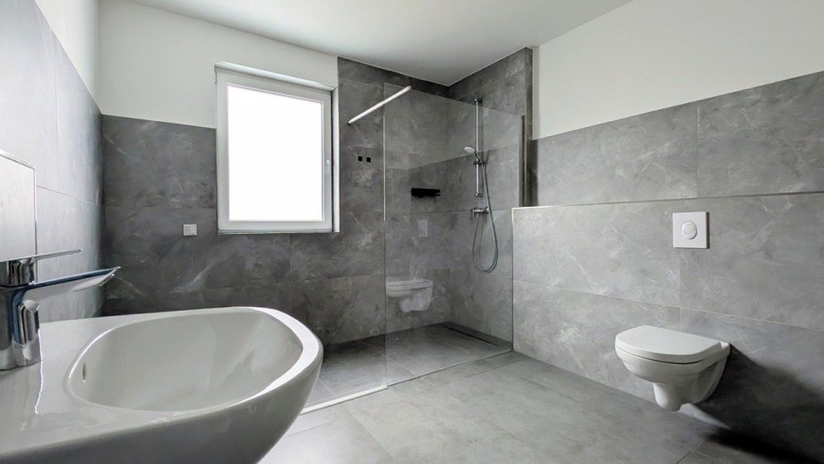 Badezimmer Etagenwohnung Duisburg