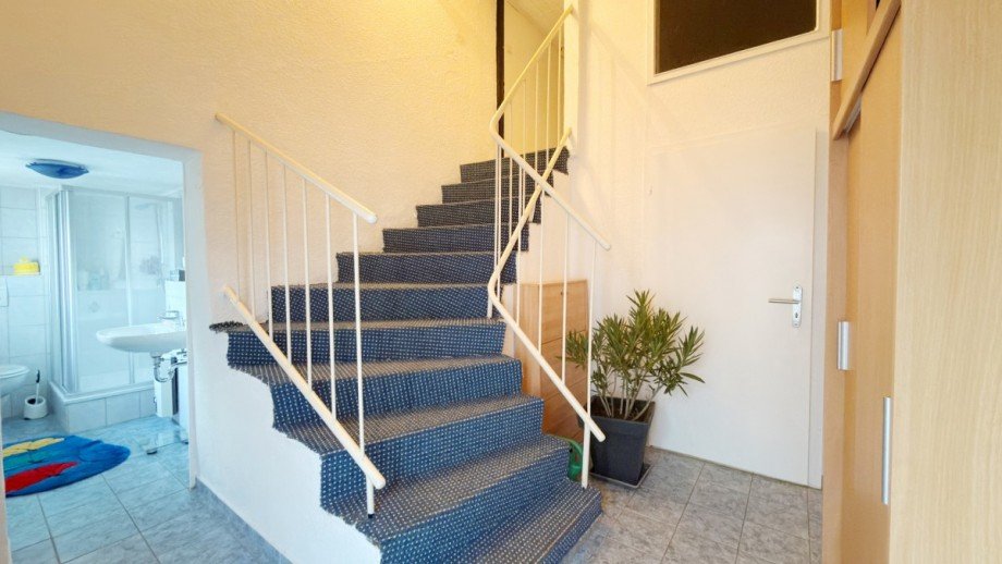 Flur Zweifamilienhaus Schwerte / Wandhofen