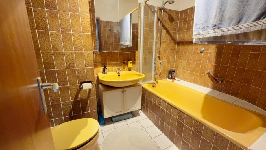 Badezimmer OG Reihenmittelhaus Schwerte