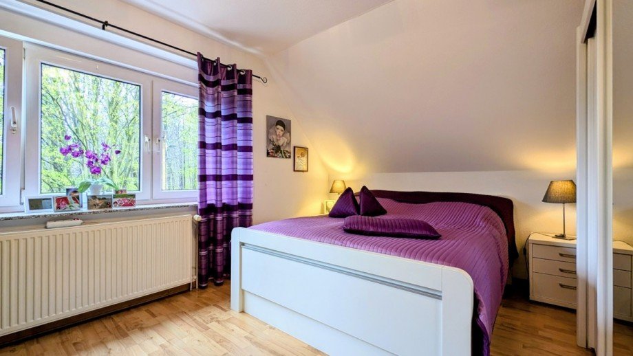 EFH, Schlafzimmer OG Zweifamilienhaus Duisburg / Walsum