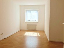 Schlafzimmer Gepflegte 2-Zimmer-Wohnung mit Balkon und Stellplatz