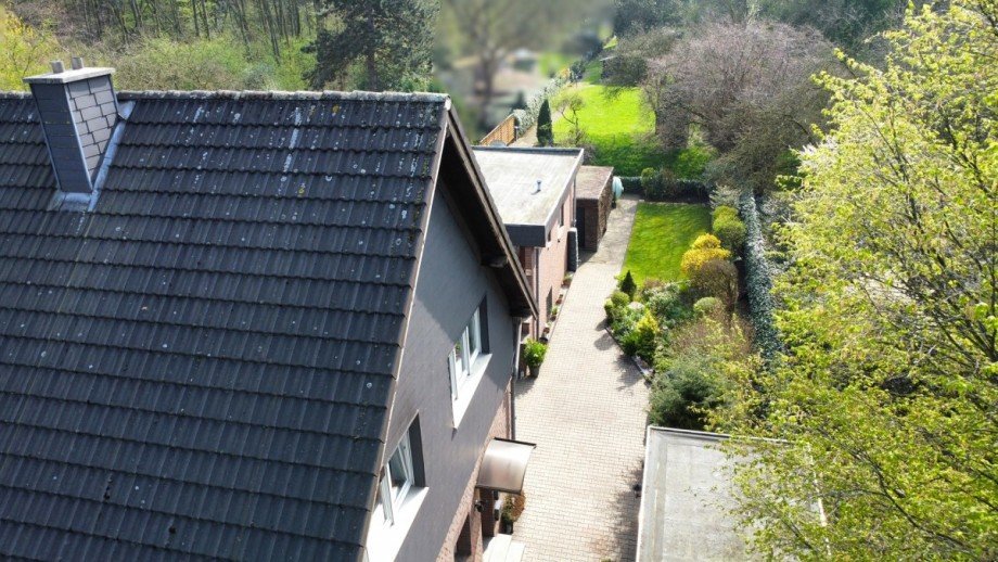 Drohnenbild Zweifamilienhaus Duisburg / Walsum