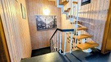 Treppenhaus  Faktorhaus 14,8  - Haus im Haus mit Garten und Stellplatz