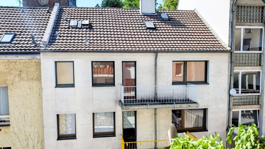 Haus 2 - R�ckfassade Wohn- / Gesch�ftshaus Duisburg