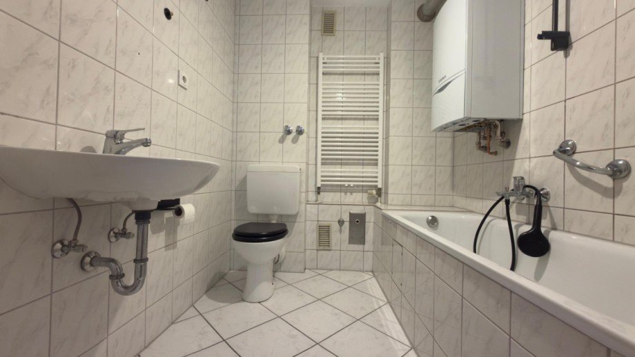 Badezimmer Etagenwohnung Duisburg / Untermeiderich