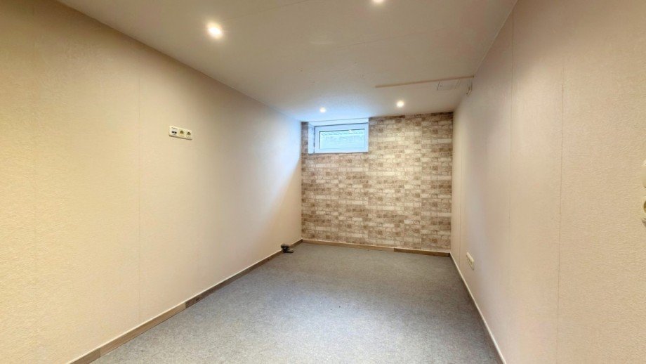 Kellerb�ro Reihenmittelhaus Menden