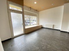 Empfangsraum Attraktives Ladenlokal mit Schaufenster und flexibler Raumaufteilung