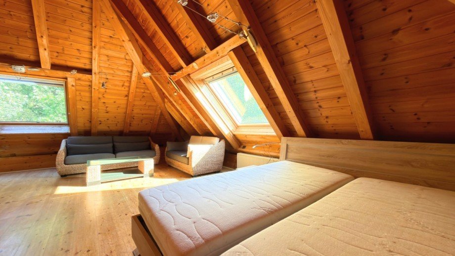 Schlafzimmer DG Einfamilienhaus Menden / Schwitten