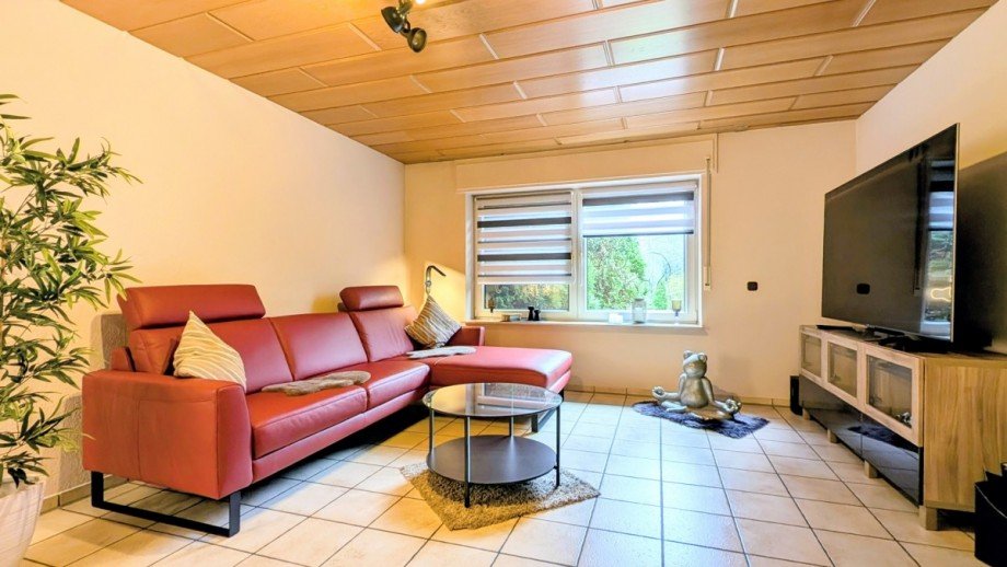 Bungalow, Wohnzimmer Zweifamilienhaus Duisburg / Walsum