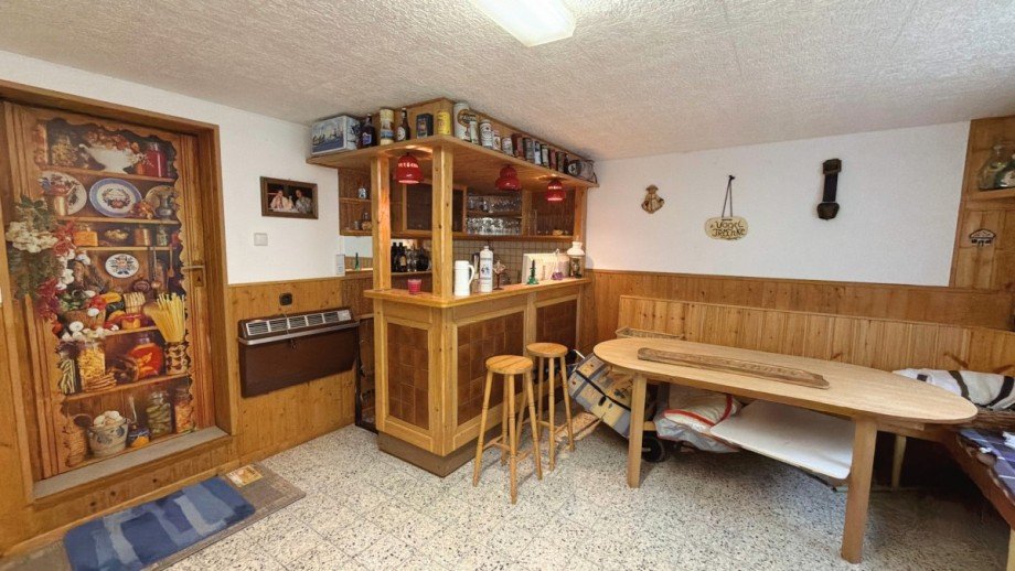 Kellerbar Mehrfamilienhaus Schwerte