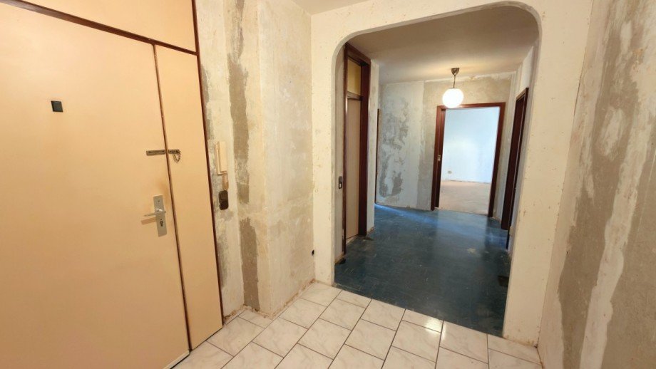 Flur Etagenwohnung Schwerte Wandhofen