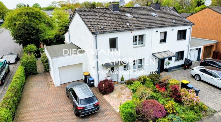 Titelbild Duisburg Doppelhaush�lfte Haus Abendsonne - Familiengl�ck in Walsum