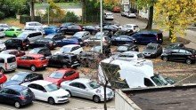 Nahegelegener Parkplatz Barrierefreie B�ro- und Praxisfl�chen mit elegantem Empfangsbereich