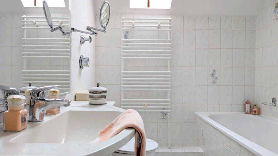 Badezimmer Etagenwohnung Duisburg / Meiderich