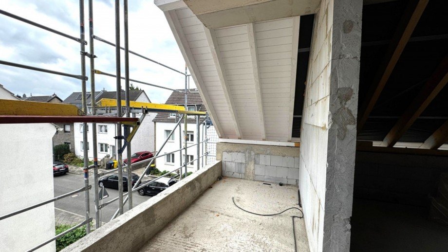 Balkon Stand 09/26 Etagenwohnung D�sseldorf