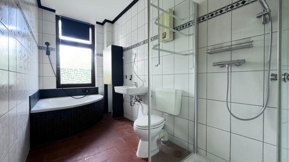 Badezimmer Etagenwohnung Duisburg / Alt-Homberg