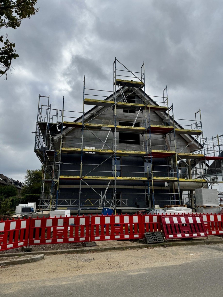 Bauzustand 01.09.2026, Au�enansicht Etagenwohnung D�sseldorf