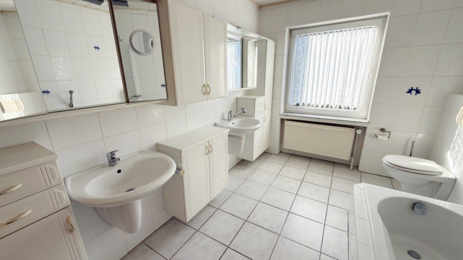 Bad EG Zweifamilienhaus Schwerte