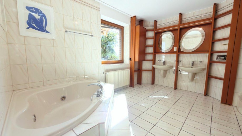 Badezimmer EG Einfamilienhaus Menden / Schwitten