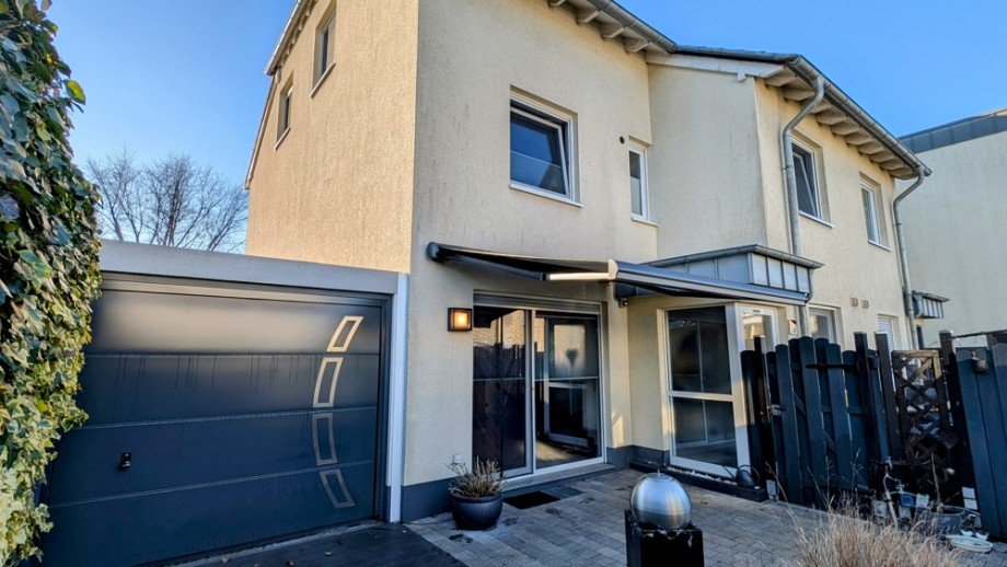 Au�enansicht Reiheneckhaus Duisburg / Hochheide