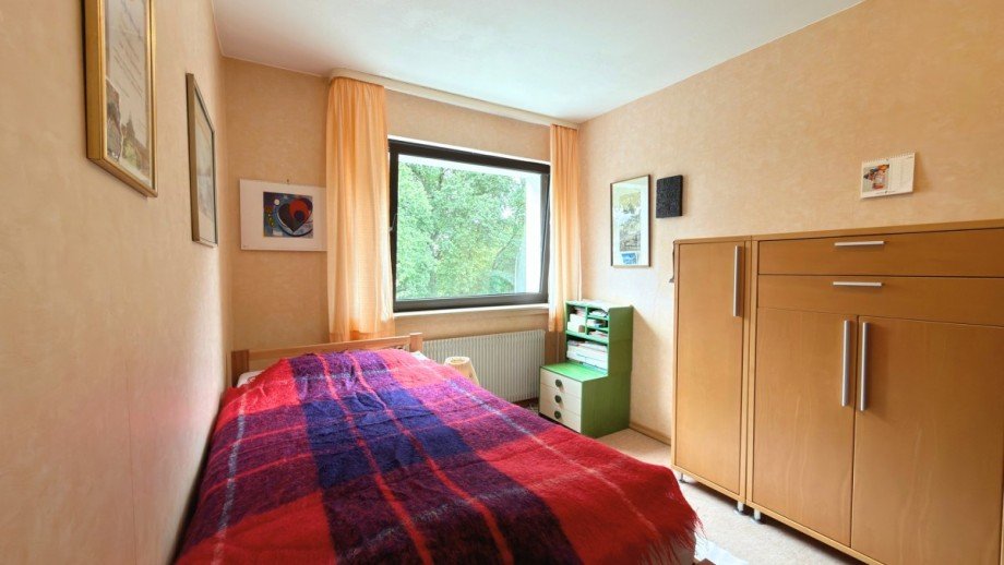 Schlafzimmer Doppelhaush�lfte Schwerte