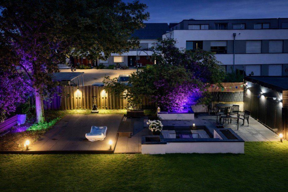 Garten bei Nacht Doppelhaush�lfte Duisburg