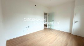 Hauptbild Erste eigene Wohnung oder verkleinern? Frisch sanierte 2-Zimmer-Wohnung inkl. Stellplatz!