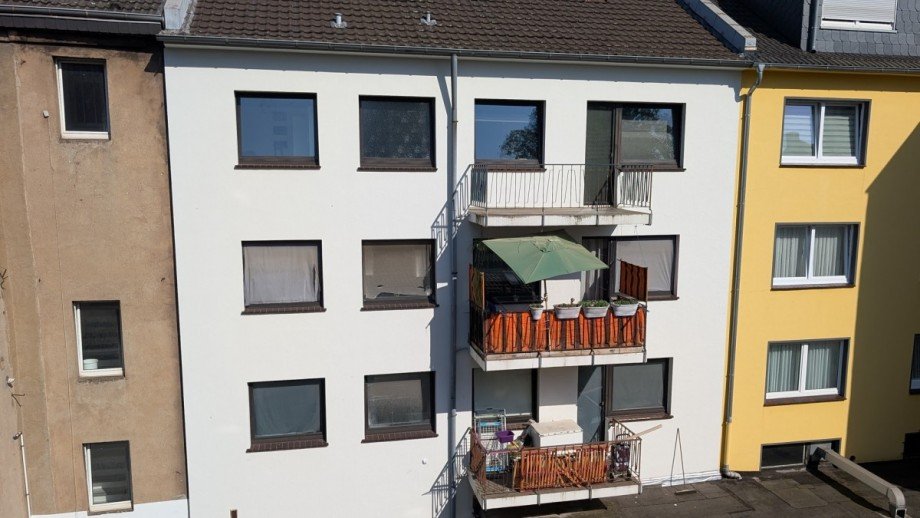 Haus 1 - R�ckfassade Wohn- / Gesch�ftshaus Duisburg
