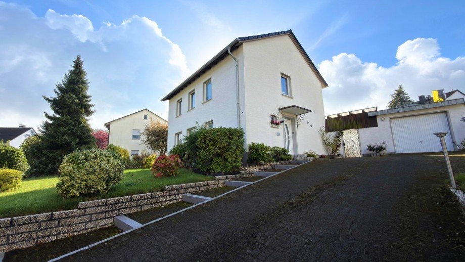 Hausansicht Einfamilienhaus Menden