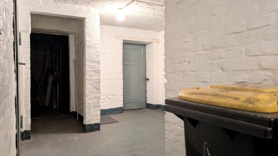 Keller Mehrfamilienhaus Duisburg / Meiderich