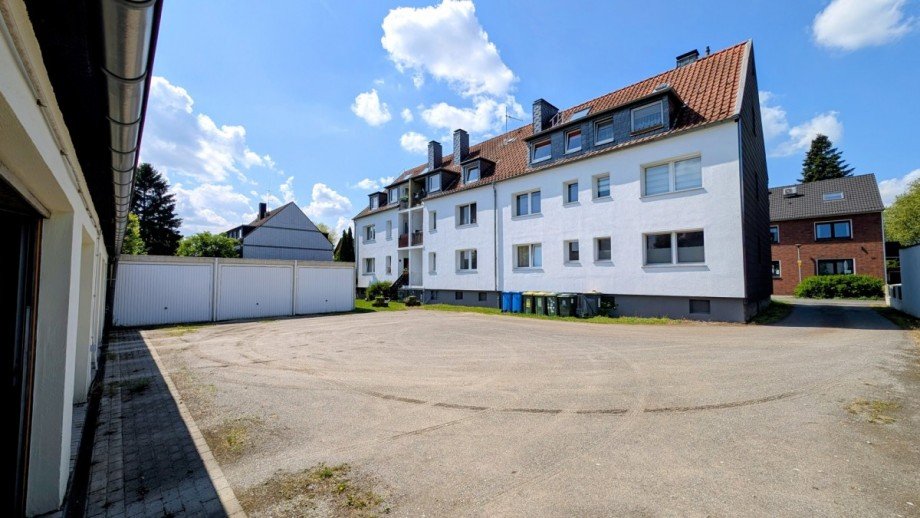 Garagenhof Mehrfamilienhaus Oberhausen / Schwarze Heide