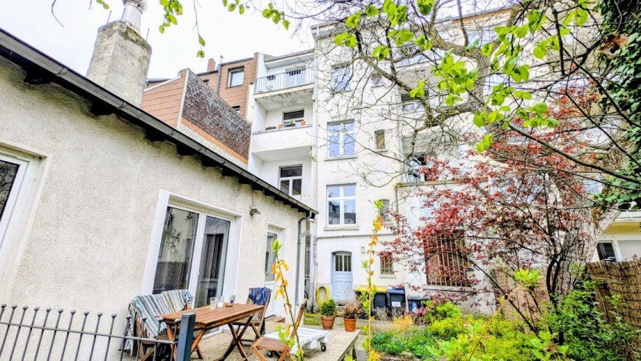 R�ckansicht Mehrfamilienhaus Duisburg