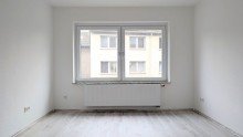 Schlafzimmer Helle und frisch renovierte Single-Wohnung mit 2 Zimmern