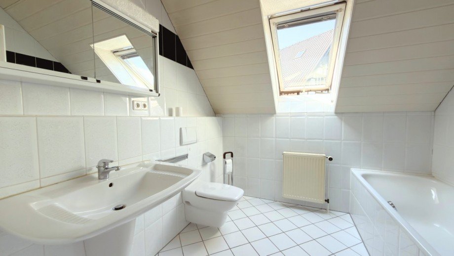 Badezimmer Doppelhaush�lfte Schwerte