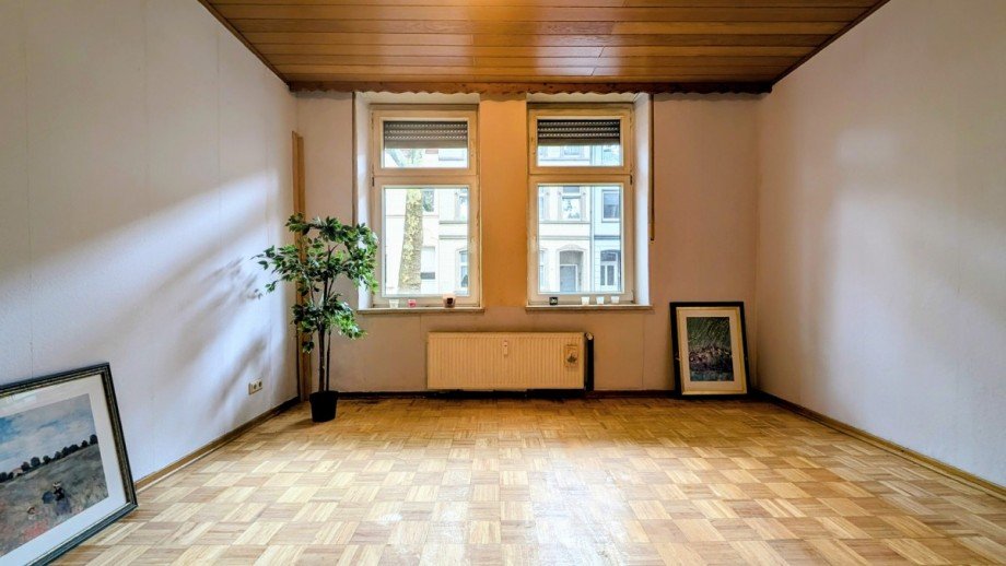 EG Schlafzimmer Mehrfamilienhaus Duisburg / Meiderich