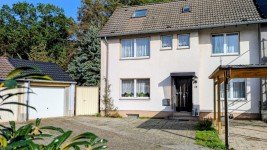 Hauptbild Haus Am Waldrand mit gro�em Garten in Vennikel