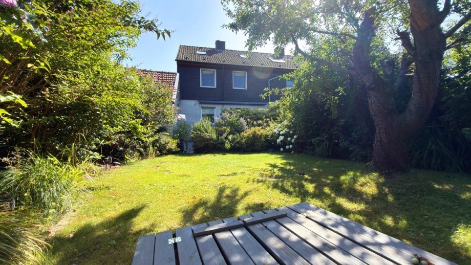 Garten Doppelhaush�lfte Herne
