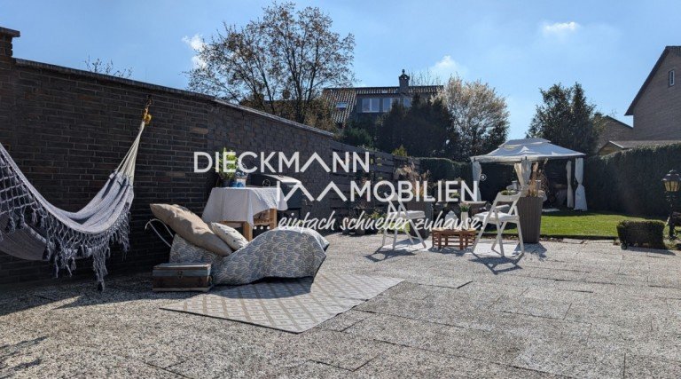 Titelbild Duisburg Reihenmittelhaus Haus Miteinander | Mehrgenerationenwohnen